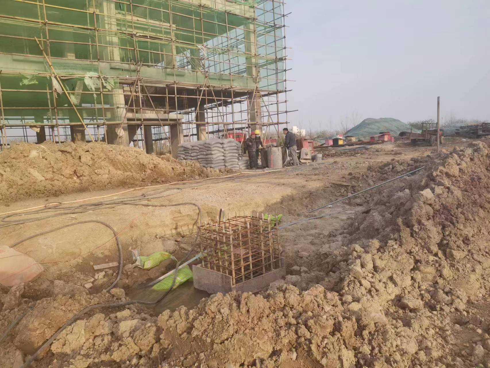 新邵当桥梁出现裂缝的时候应该及时加固修补